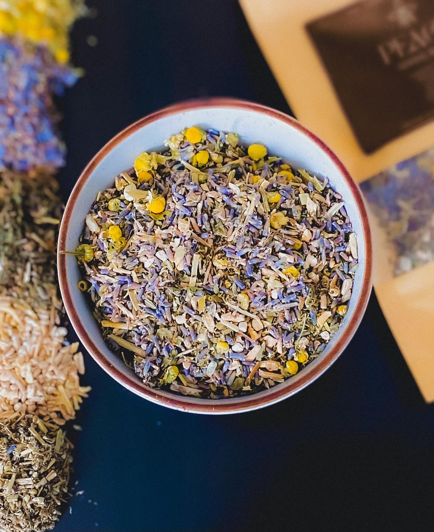 PEACE Herbal Blend: Passionflower, Ashwagandha, Lavender, Chamomile, Mugwort, Lemon Balm - Relaxation & Calm